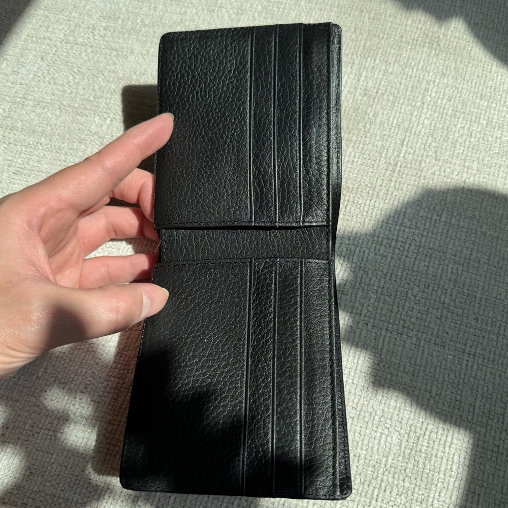 Bi-Fold Authentic Crocodile Leather Wallet - Picture 5 of 11